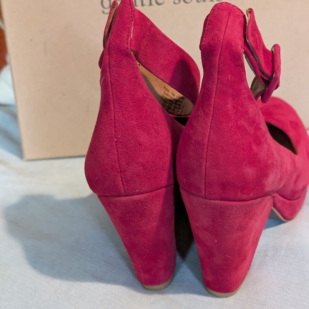Gentle Souls Women's Red Suede Heels - Picture 3 of 8